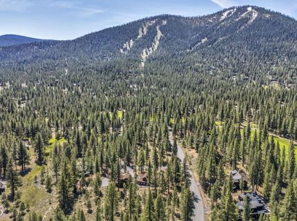 8154 Lahontan Drive, Truckee, CA 96161 Photo