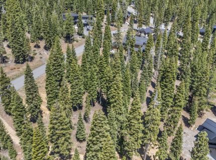 9188 Tarn Circle, Truckee, CA 96161 Photo