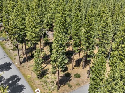 9240 Heartwood Drive, Truckee, CA 96161 Photo
