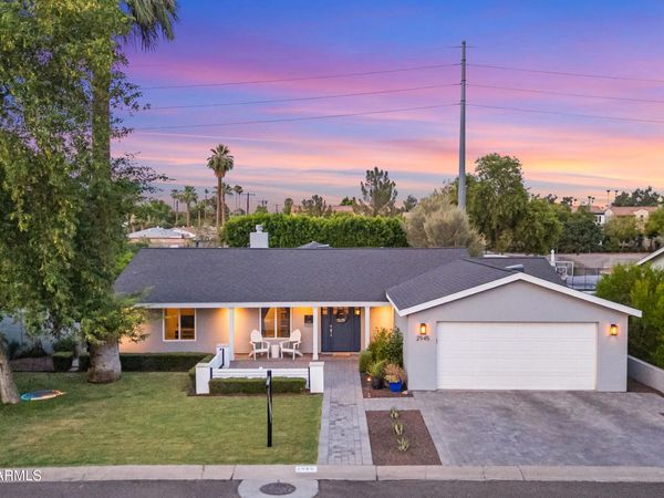2945 N 47TH Place, Phoenix, AZ 85018