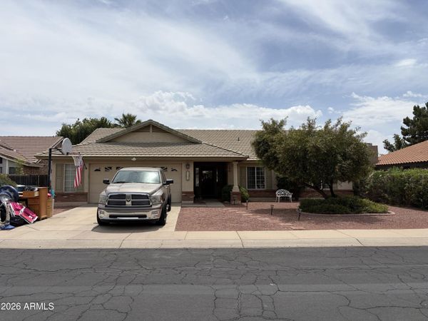 4153 W PARK VIEW Lane, Glendale, AZ 85310