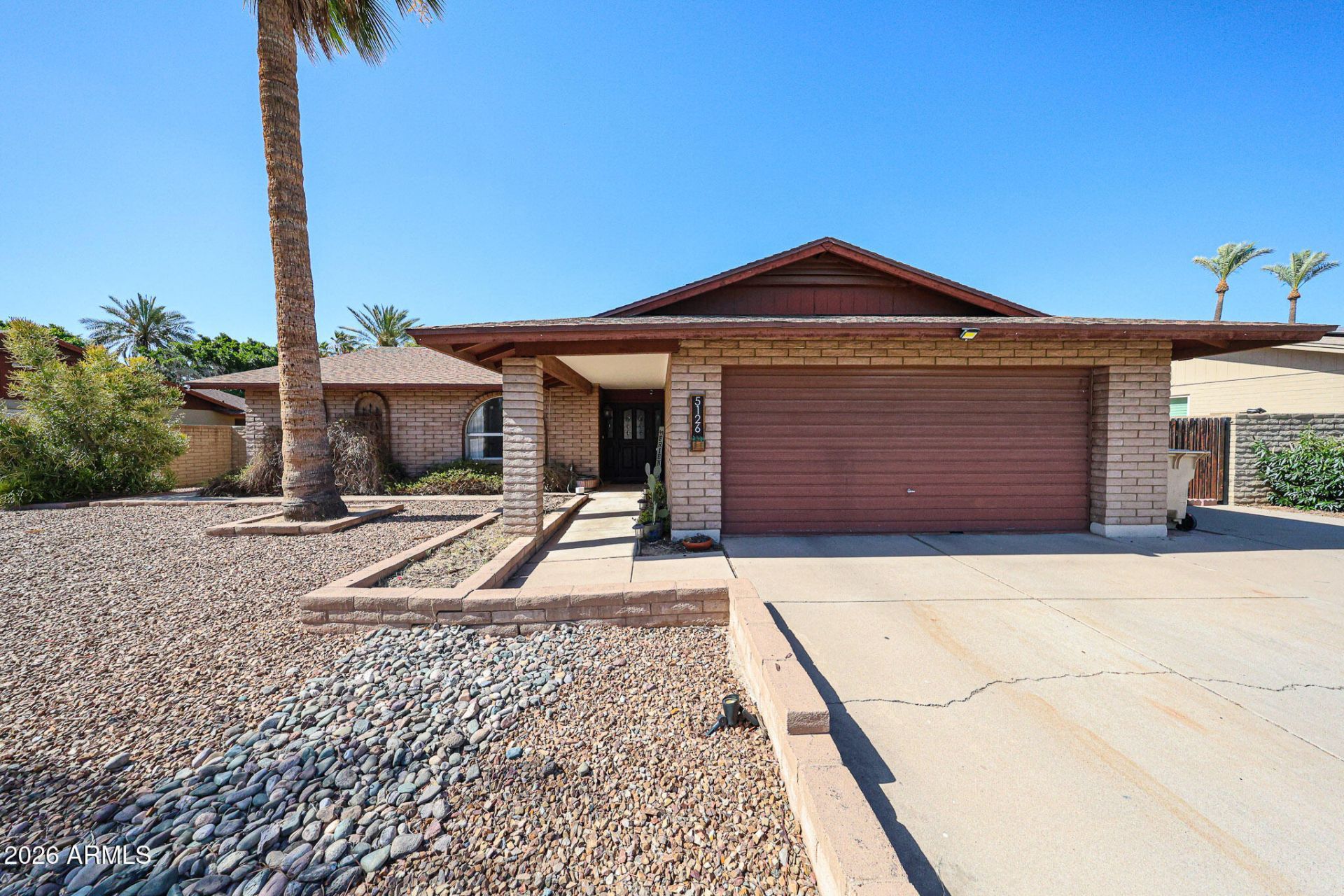 5126 W Mercer Lane, Glendale, AZ 85304 Main Photo