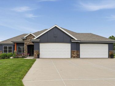 18396 JAYLEN Drive, COUNCIL BLUFFS, IA 51503