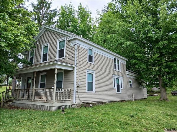 4 Murray Street , Oswego, NY 13126