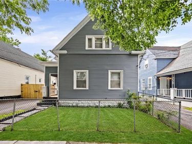 325 1st Street, Rochester, NY 14605