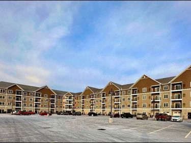 624 River Road , Unit 401, North Tonawanda, NY 14120