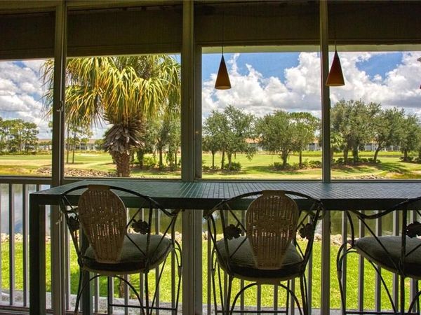 8083 Queen Palm LN, Unit 425, FORT MYERS, FL 33966