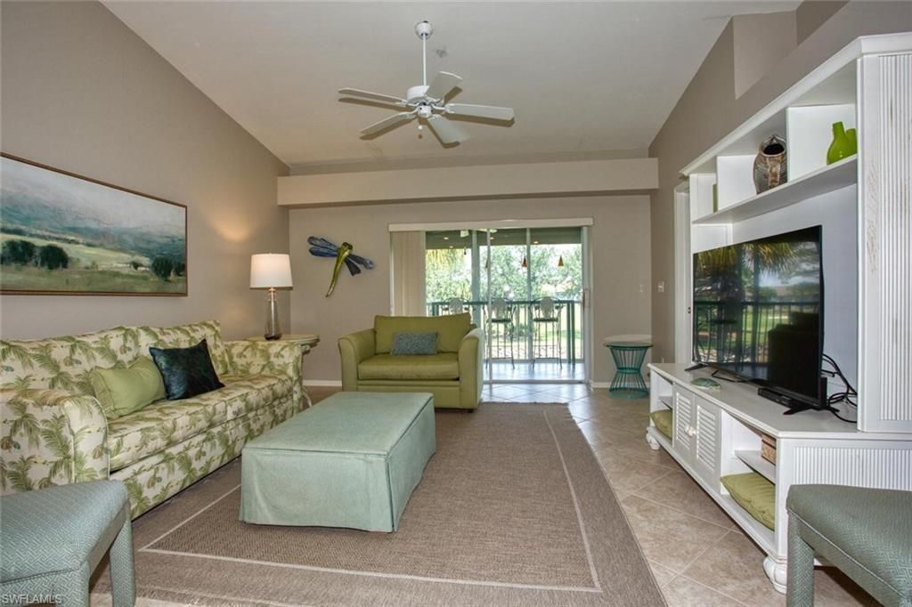 8083 Queen Palm Ln, Unit 425, Fort Myers, FL 33966 Photo