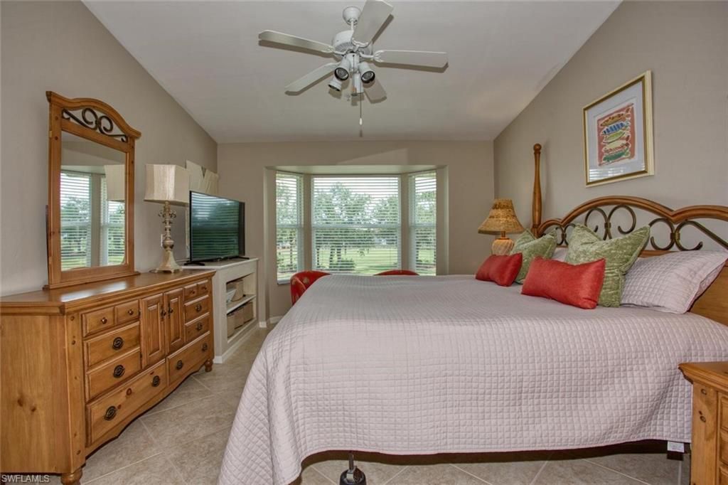 8083 Queen Palm Ln, Unit 425, Fort Myers, FL 33966 Photo