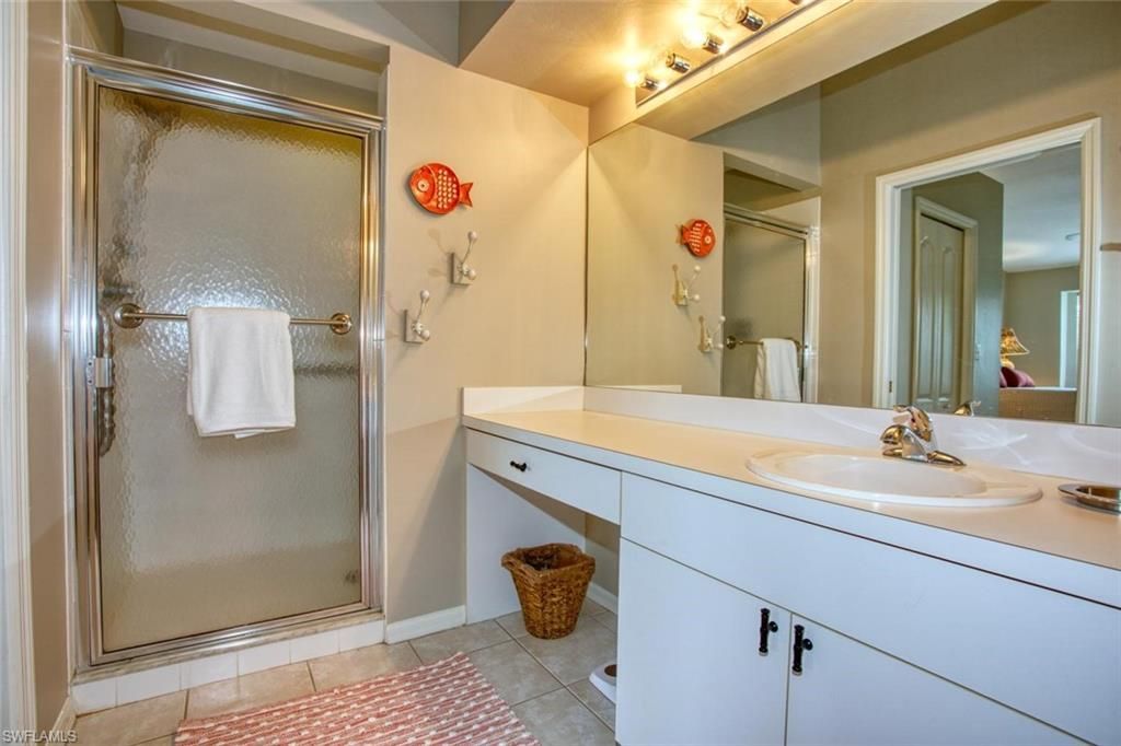 8083 Queen Palm Ln, Unit 425, Fort Myers, FL 33966 Photo