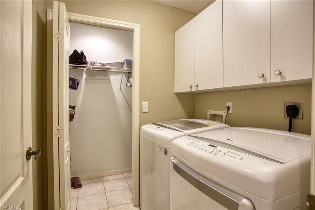8083 Queen Palm Ln, Unit 425, Fort Myers, FL 33966 Photo
