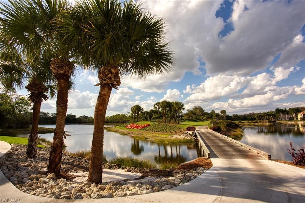 8083 Queen Palm Ln, Unit 425, Fort Myers, FL 33966 Photo