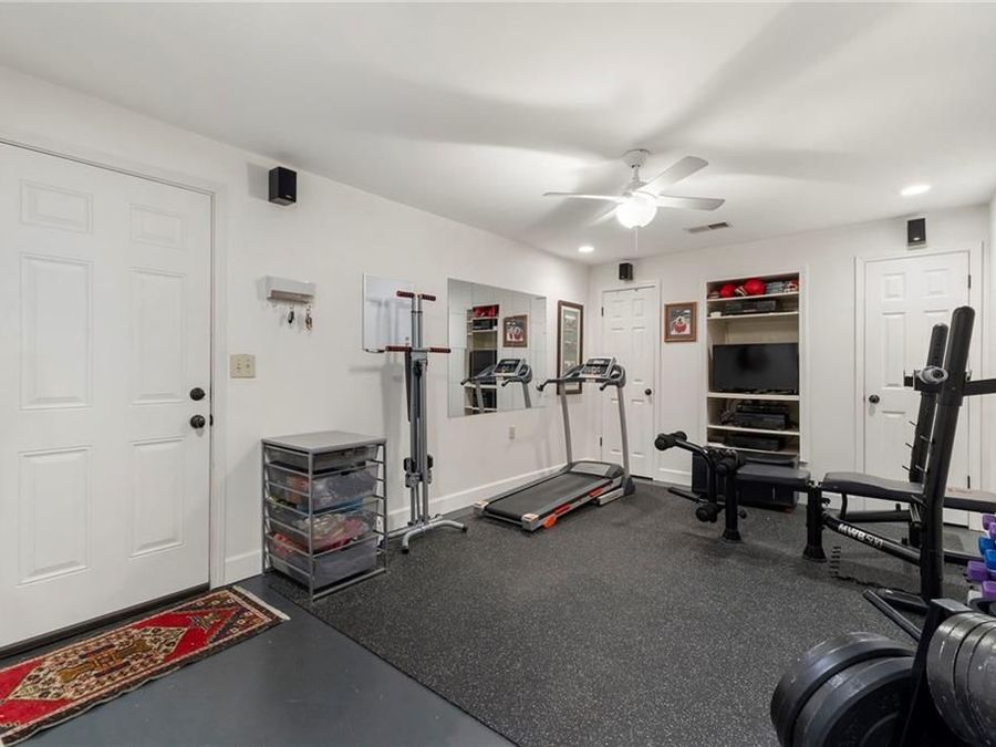 Property Image 33