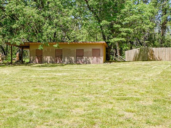 782 Covered Bridge Road, Rogue River, OR 97537