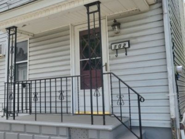 102 Mercer St, Phillipsburg, NJ 08865