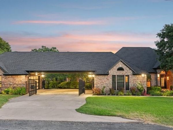 7505 Hickory Springs Road, Flower Mound, TX 75022