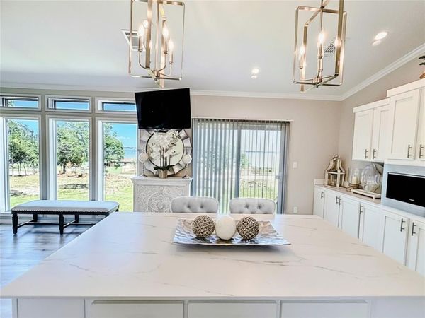 213 Meadow Pond Court, Runaway Bay, TX 76426