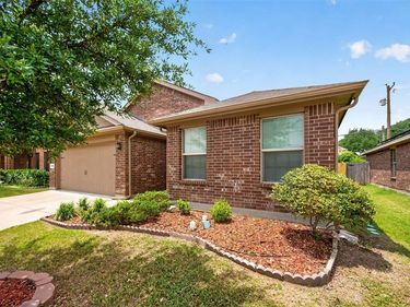 7404 Littleton Way, Fort Worth, TX 76134