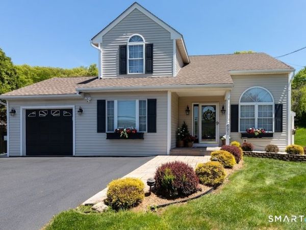 691 West, Southington, CT 06489