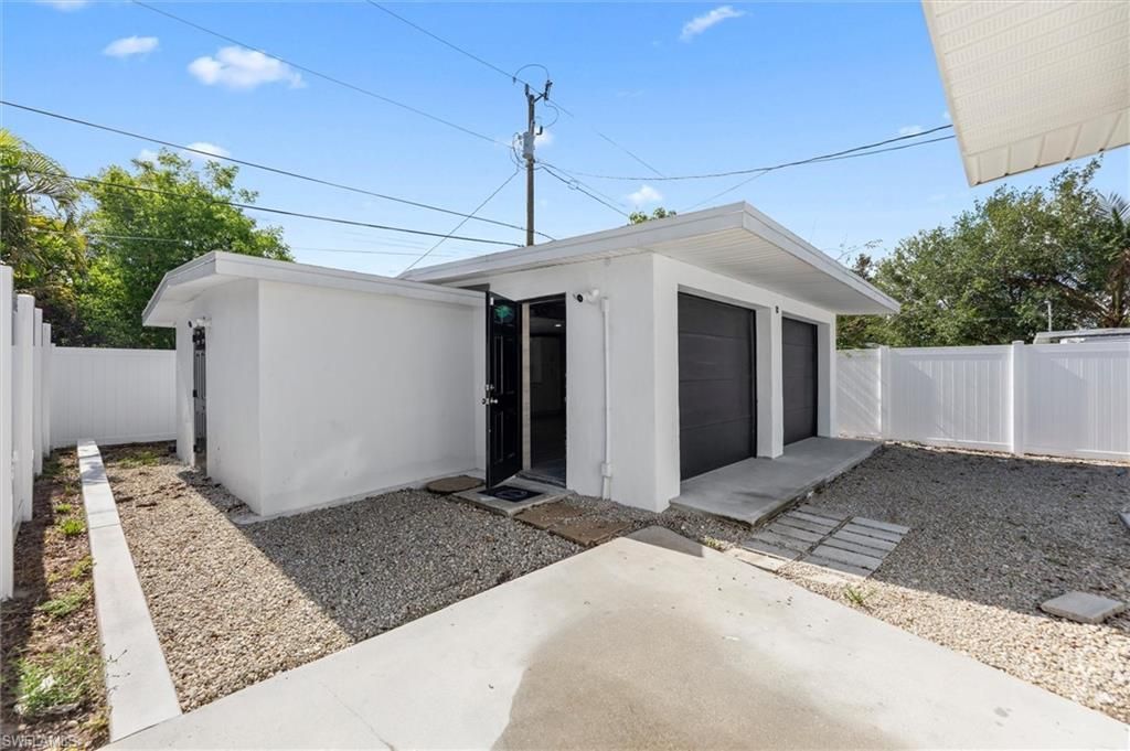 1200 Patterson Rd, Cape Coral, FL 33909 Photo