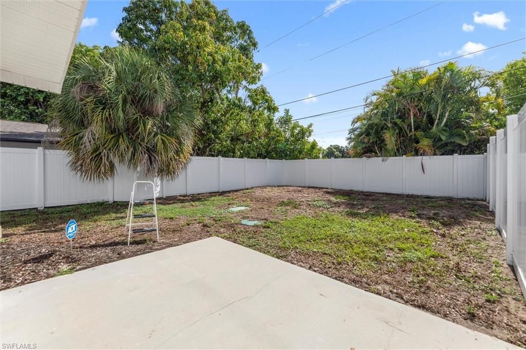 1200 Patterson Rd, Cape Coral, FL 33909 Photo