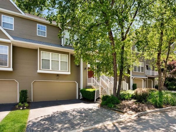 137 WEYBRIDGE DRIVE , MALVERN, PA 19355