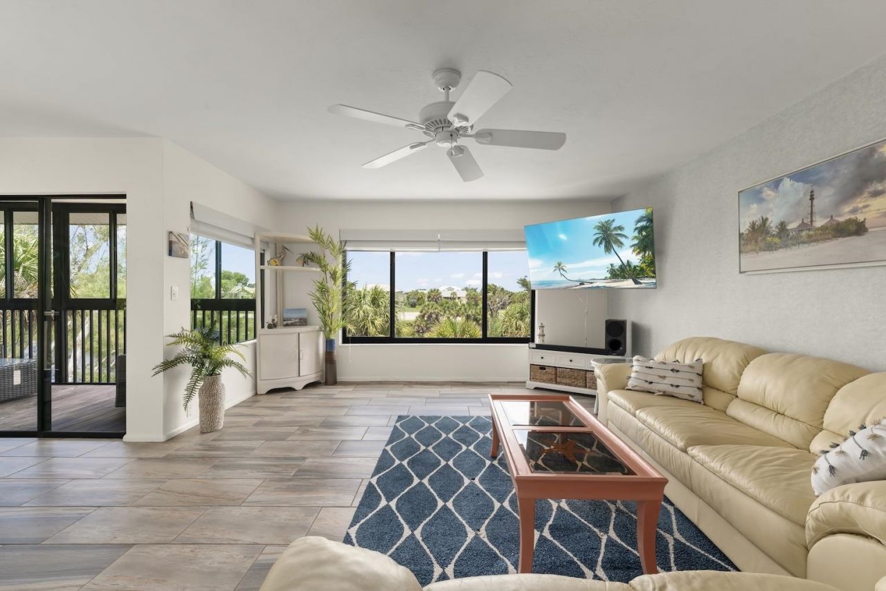 1394 Middle Gulf Dr, Unit C, Sanibel, FL 33957 Photo