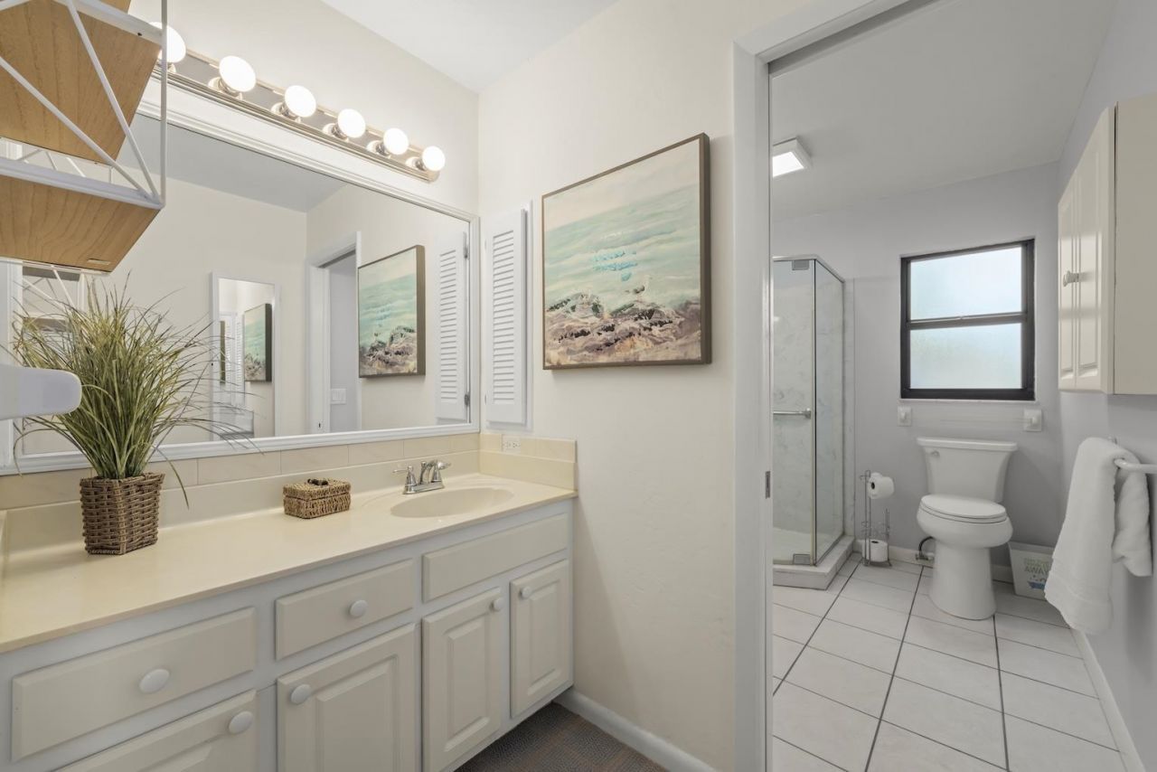1394 Middle Gulf Dr, Unit C, Sanibel, FL 33957 Photo