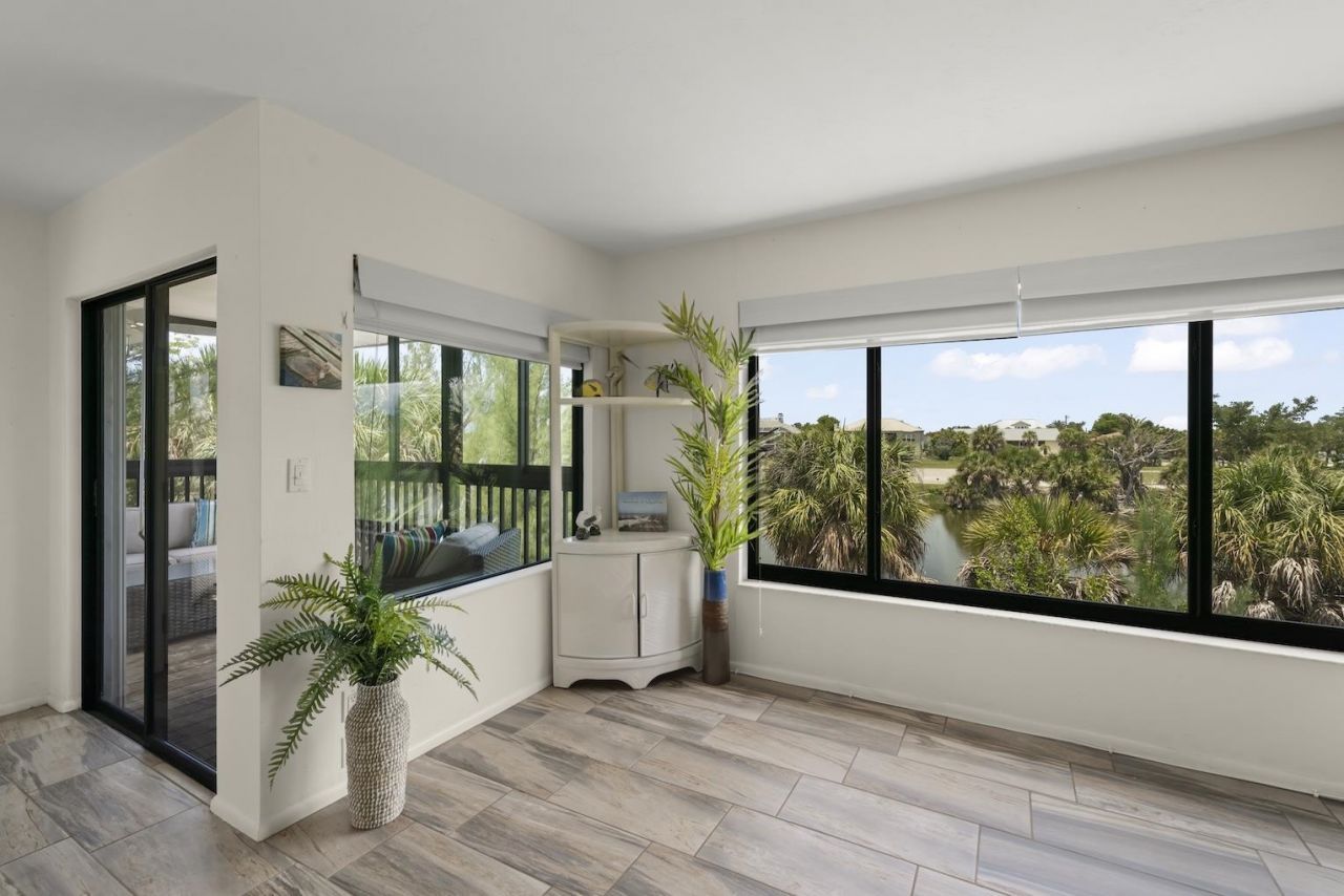 1394 Middle Gulf Dr, Unit C, Sanibel, FL 33957 Photo