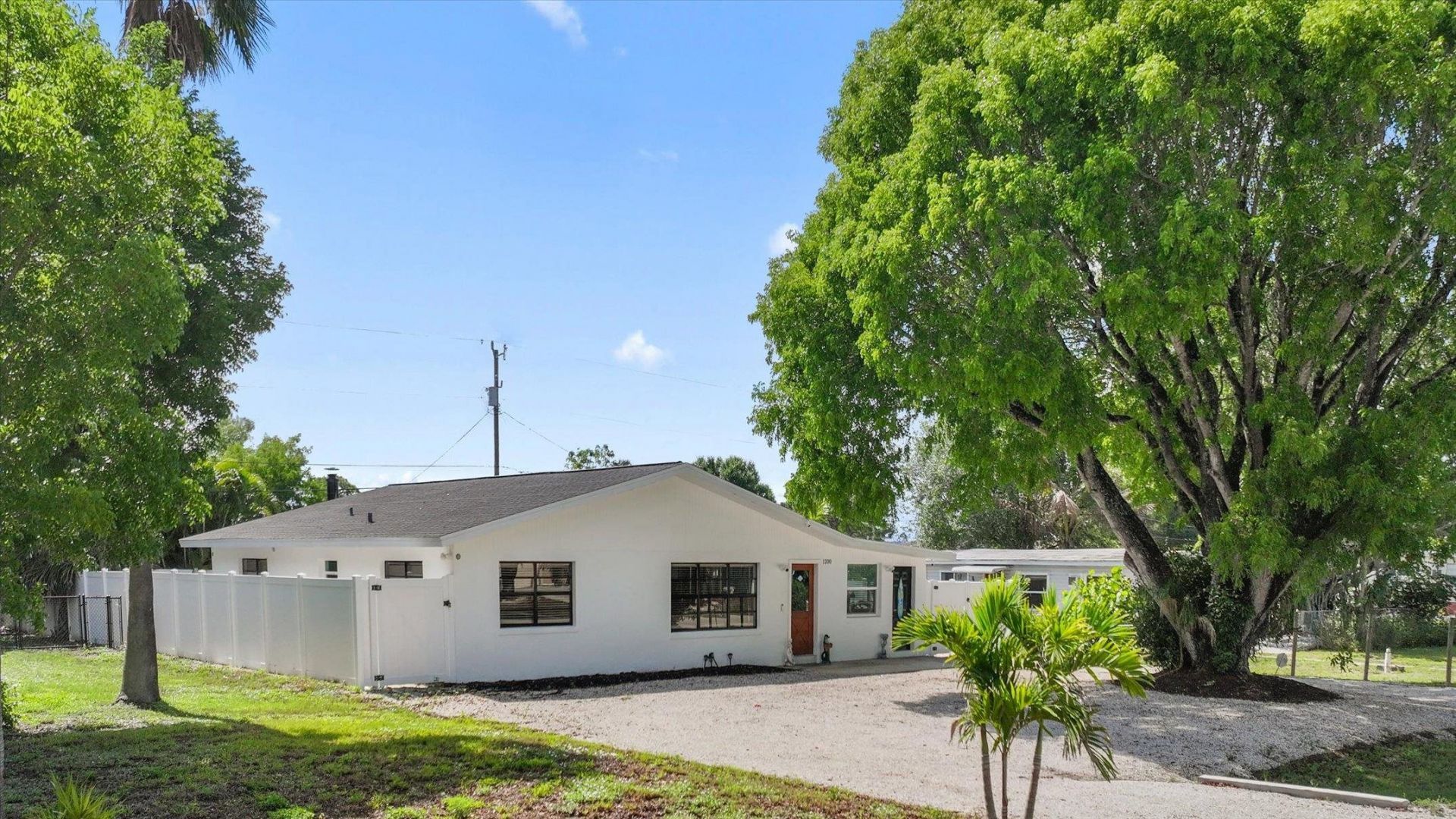 1200 Patterson Rd, Cape Coral, FL 33909 Photo