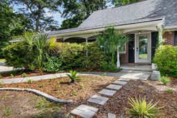 1760 Pittsford Circle photo 4