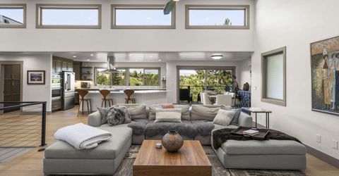 3965 Skyline Boulevard, Reno, NV 89509 Photo