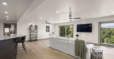 3965 Skyline Boulevard, Reno, NV 89509 Photo