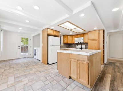 2281 Utah Avenue, South Lake Tahoe, CA 96150 Photo