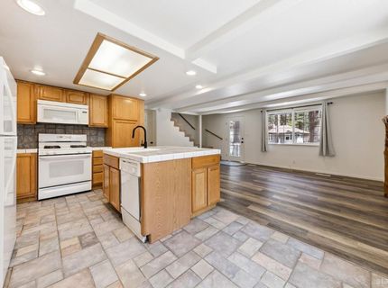 2281 Utah Avenue, South Lake Tahoe, CA 96150 Photo