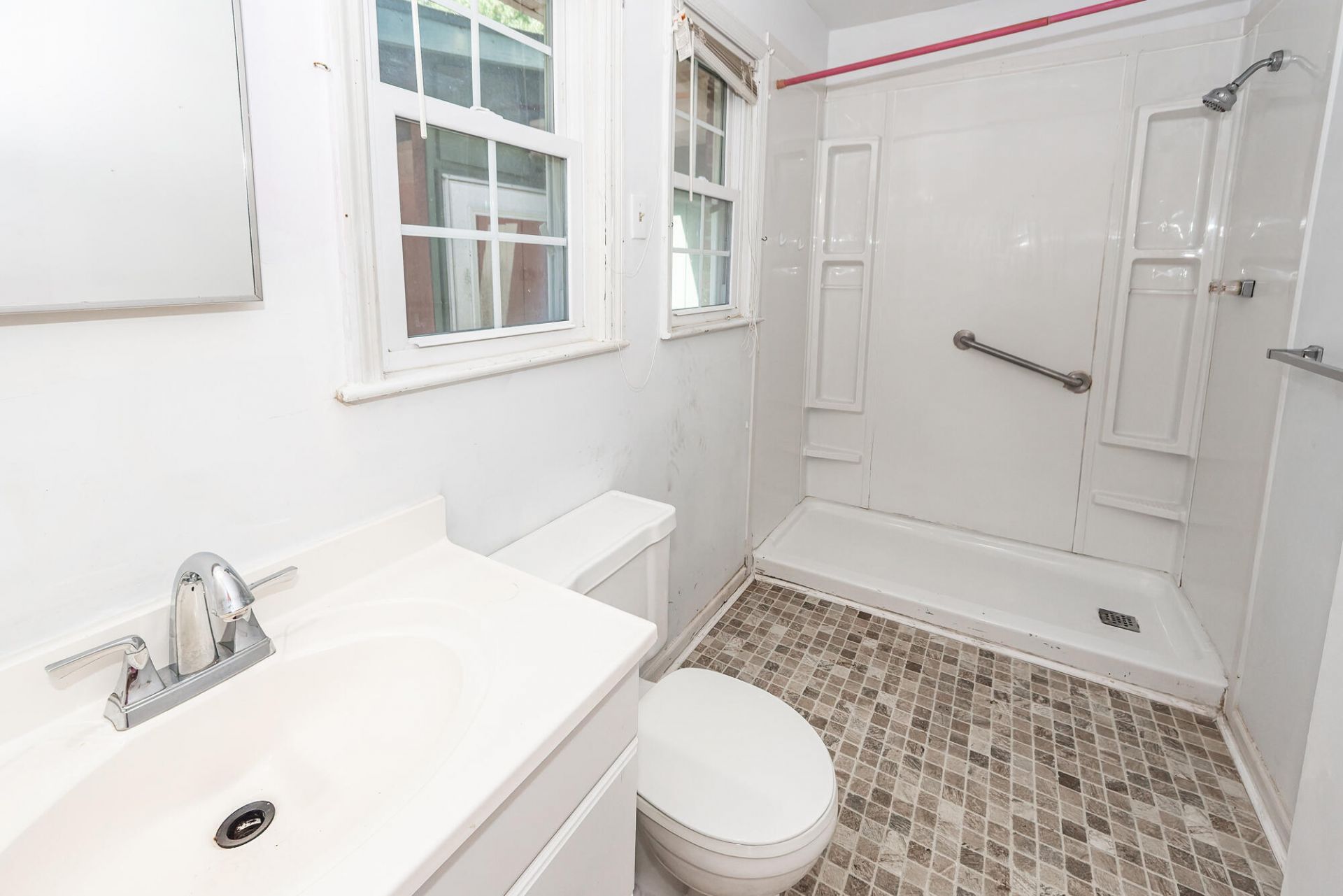 210 Farm Road Photo 30