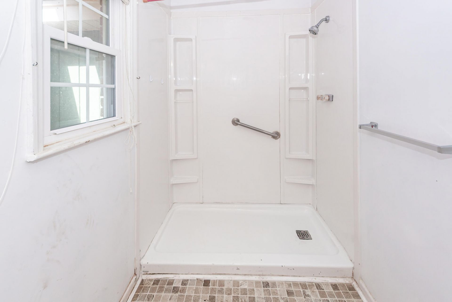 210 Farm Road Photo 31