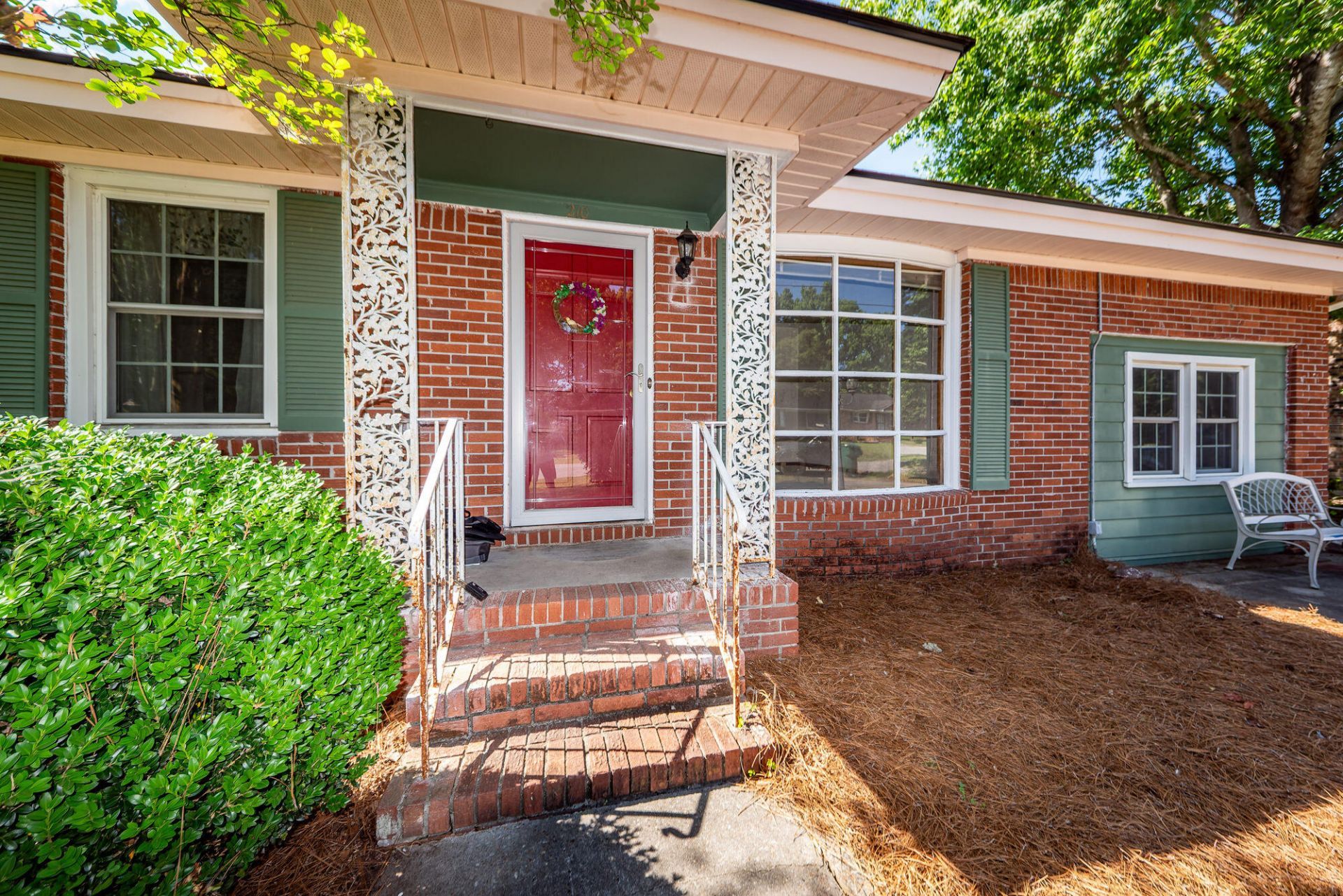 210 Farm Road Photo 4