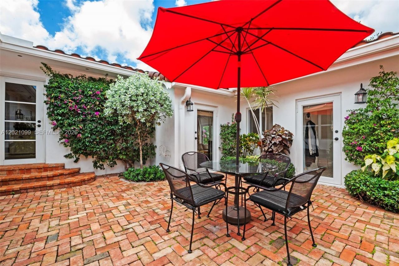 37 Deer Run , Miami Springs, FL 33166 Photo