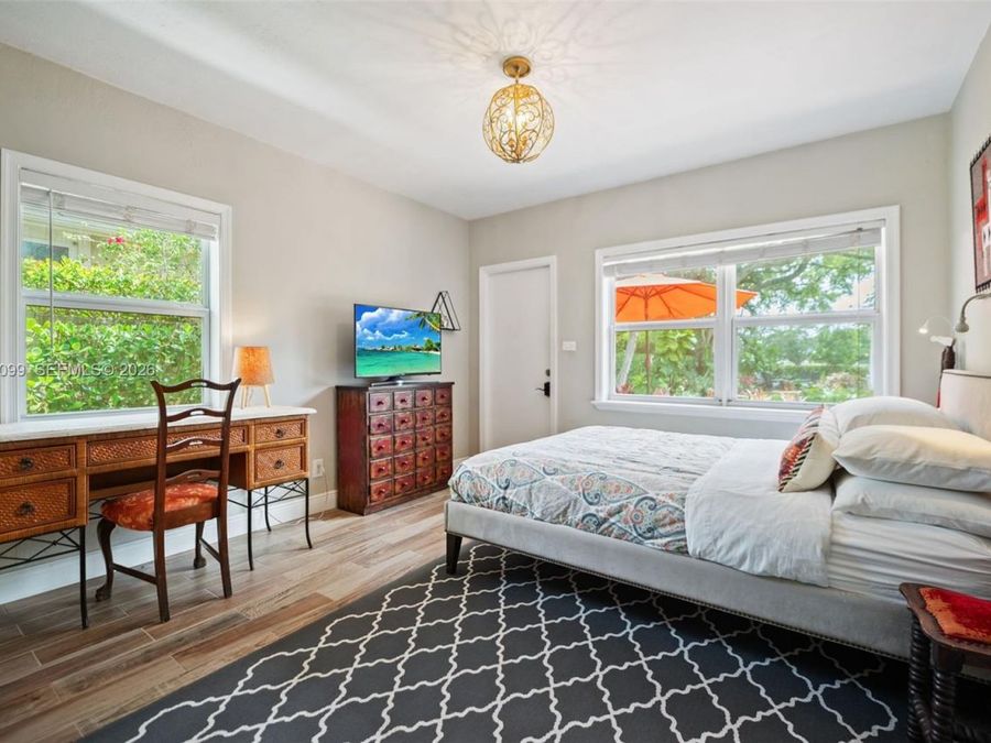 Property Image 41