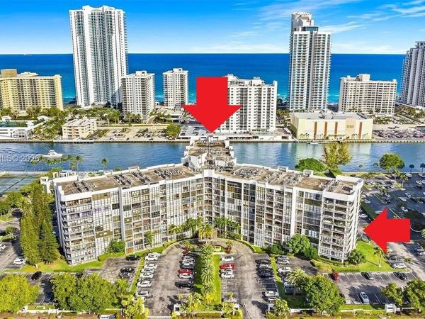 800 Parkview Dr , Unit 430, Hallandale Beach, FL 33009
