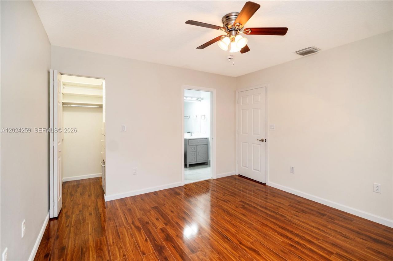 1898 NW 141st Ave , Pembroke Pines, FL 33028 Photo