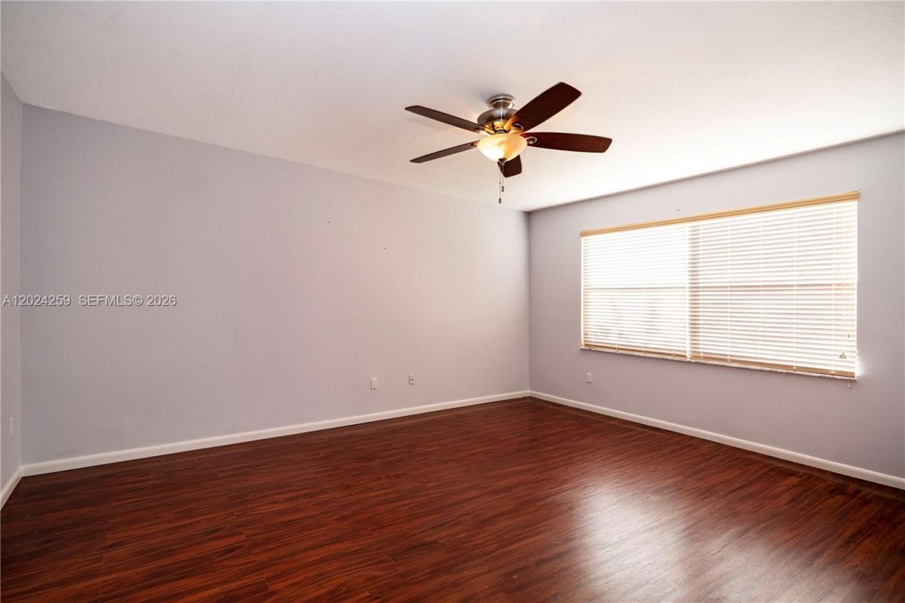 1898 NW 141st Ave , Pembroke Pines, FL 33028 Photo