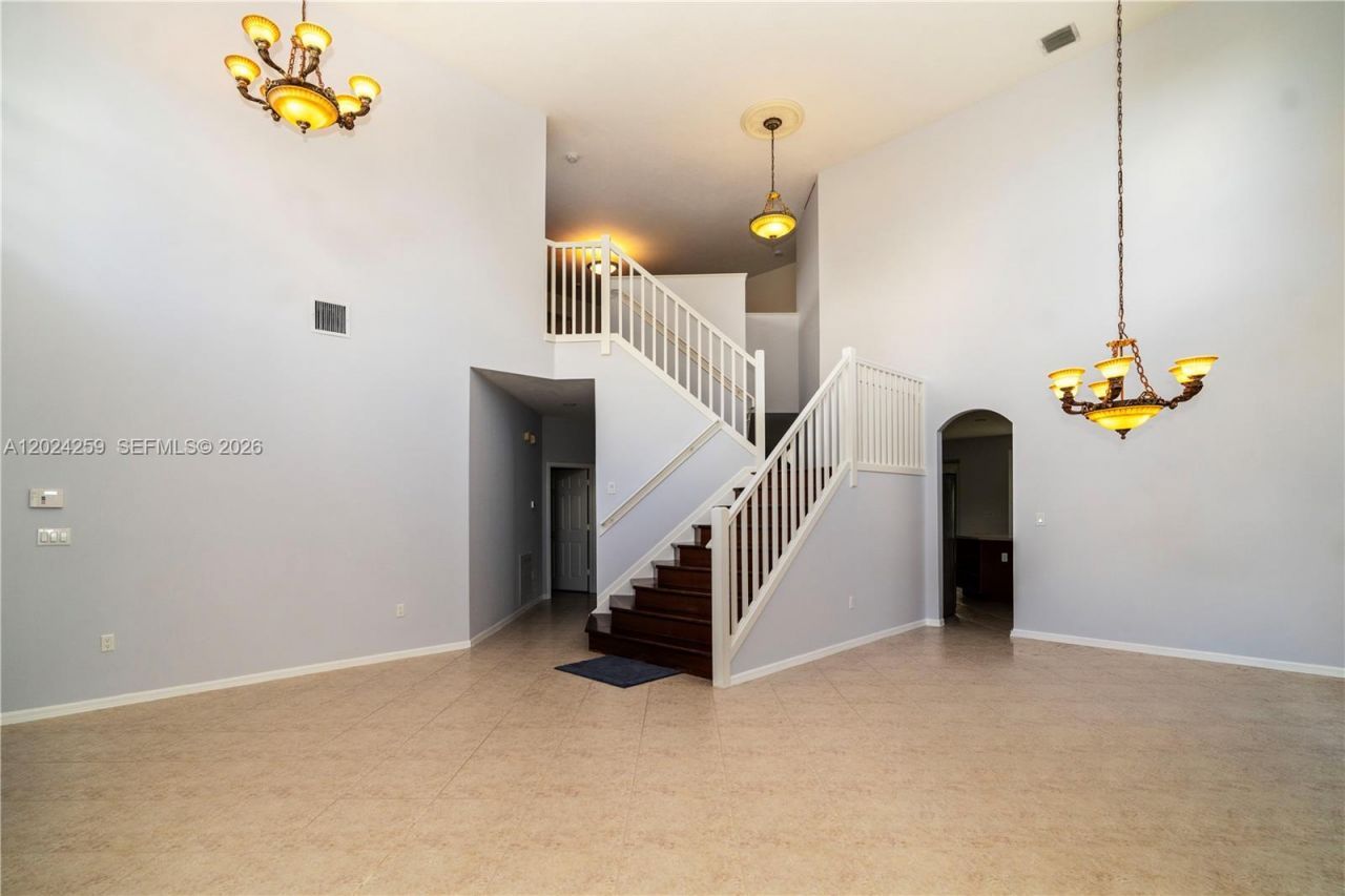 1898 NW 141st Ave , Pembroke Pines, FL 33028 Photo