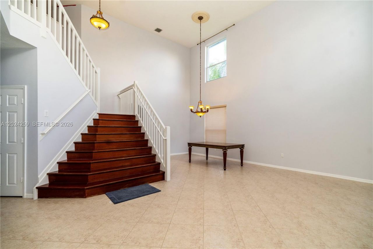 1898 NW 141st Ave , Pembroke Pines, FL 33028 Photo