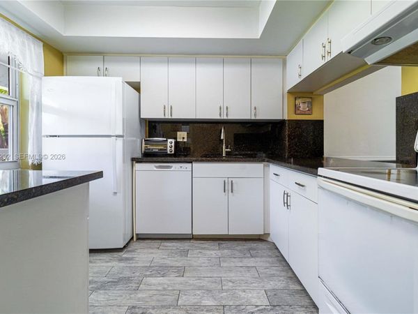 9780 N Marina Blvd, Unit 424, Boca Raton, FL 33428