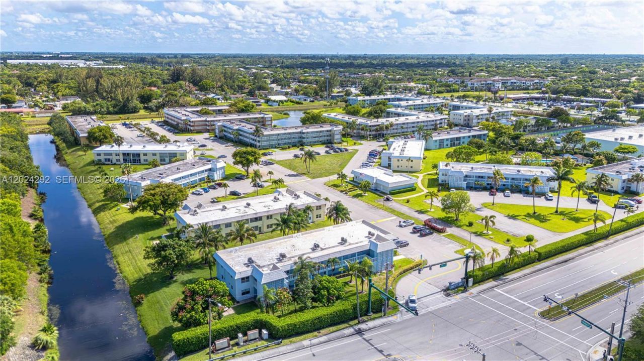 9780 N Marina Blvd, Unit 424, Boca Raton, FL 33428 Photo