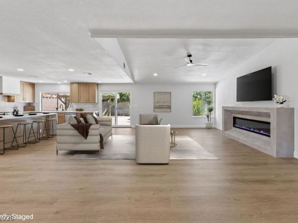3706 Crestview Drive , Las Vegas, NV 89120