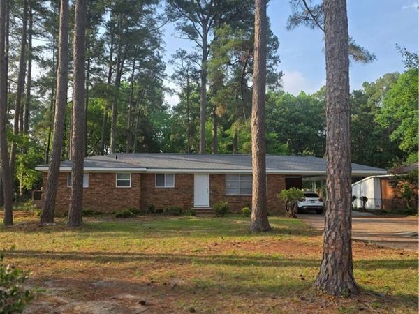 1125 Oakwood Street, Fayetteville, NC 28303