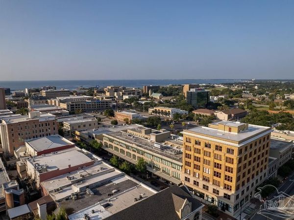 17 S Palafox Pl, Unit 307, Pensacola, FL 32502